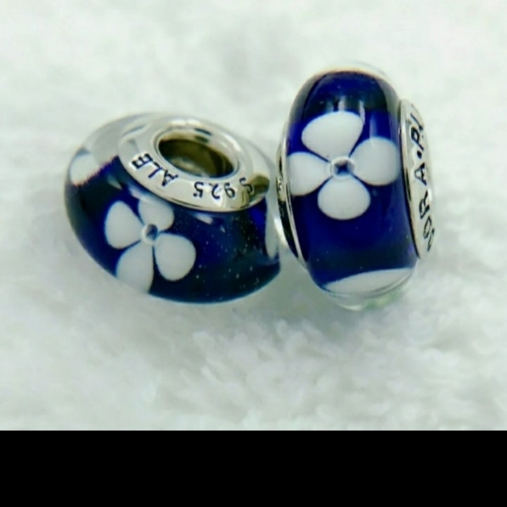 1  PANDORA CHARM Sell As It Is